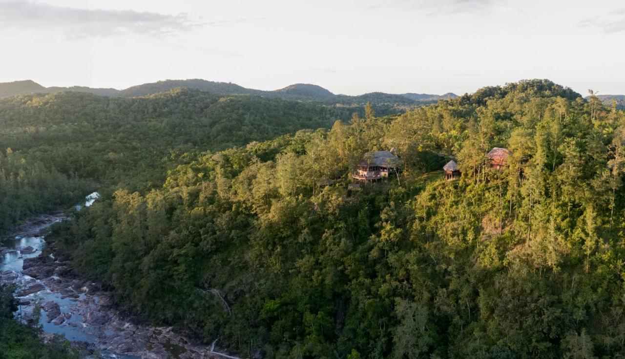 Gaia Riverlodge Unitedville Екстериор снимка