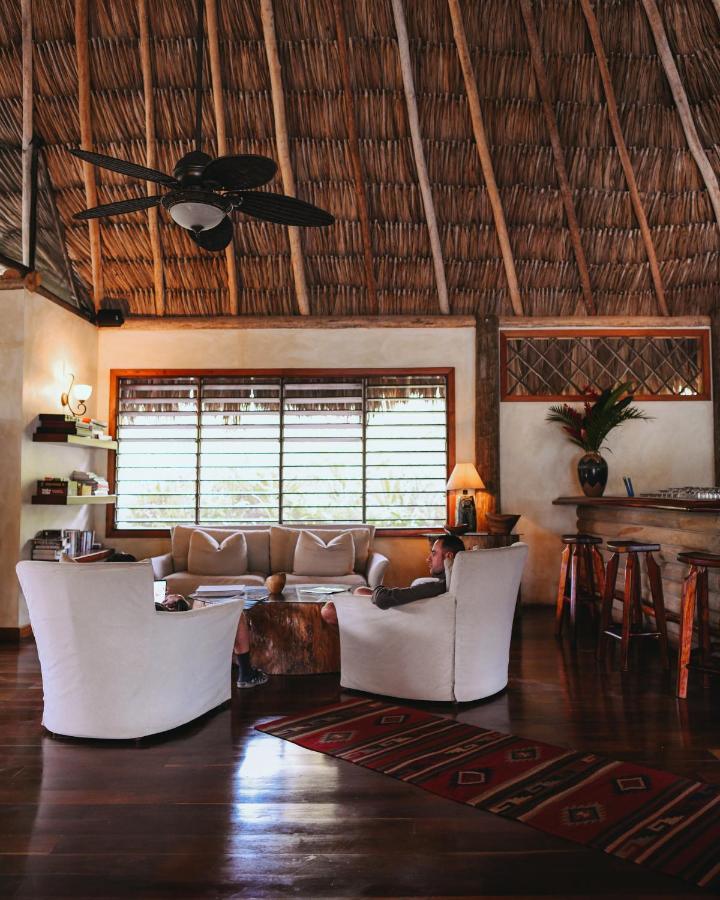 Gaia Riverlodge Unitedville Екстериор снимка
