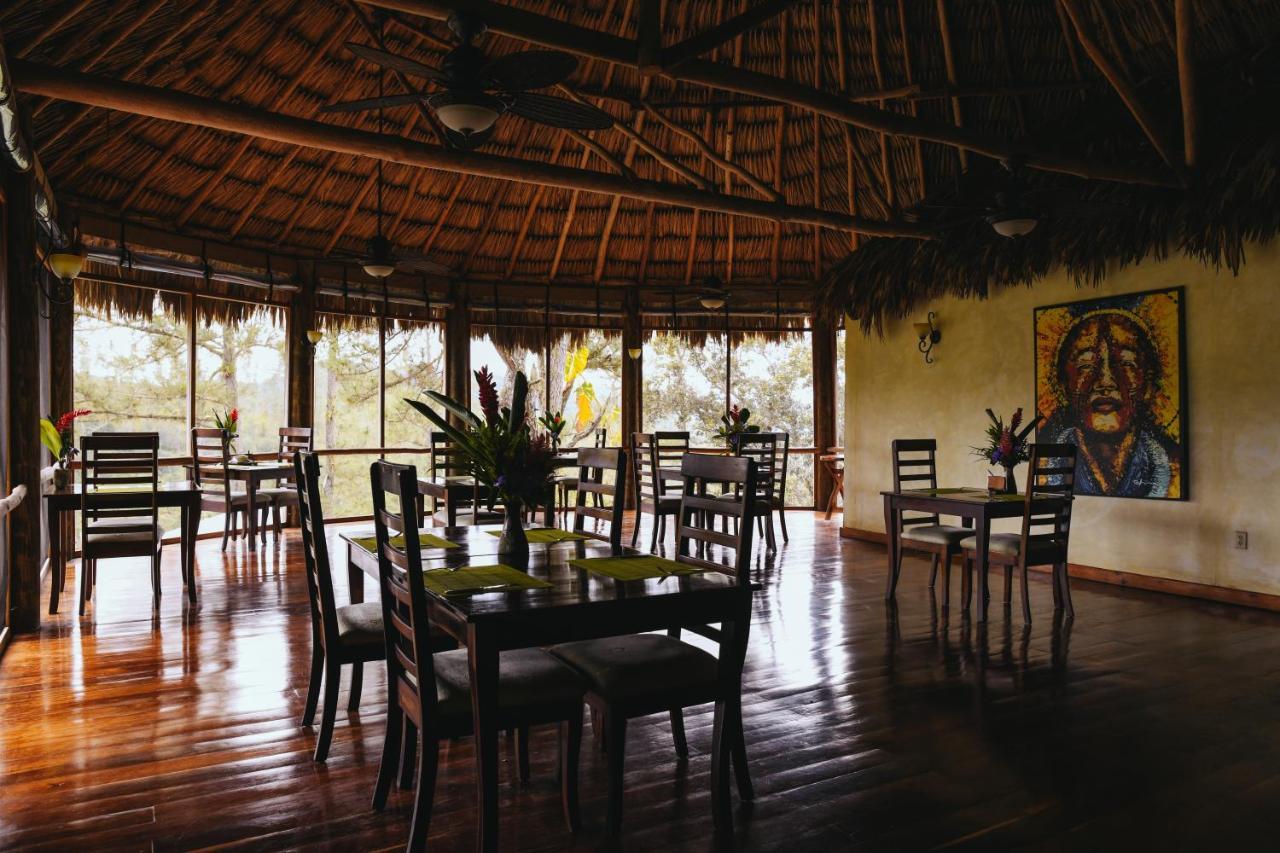 Gaia Riverlodge Unitedville Екстериор снимка