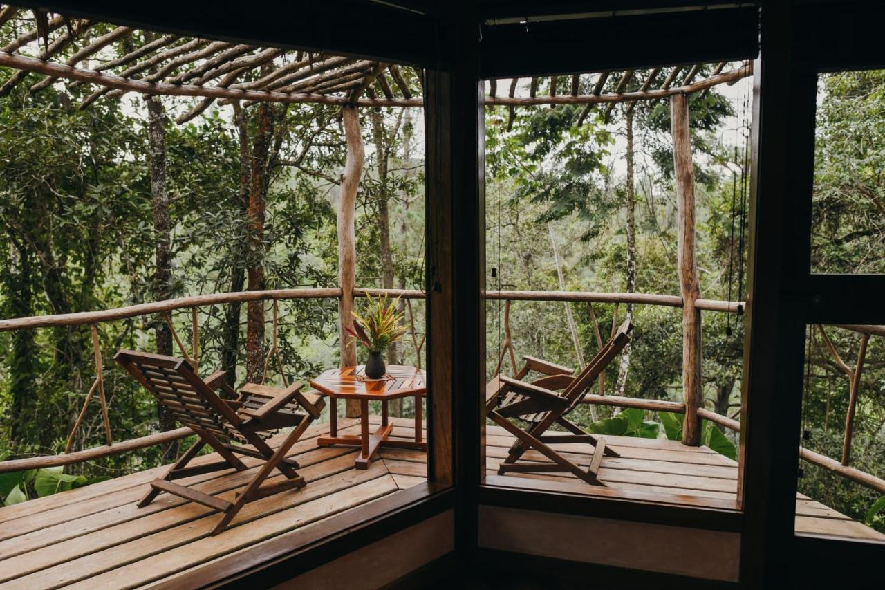 Gaia Riverlodge Unitedville Екстериор снимка