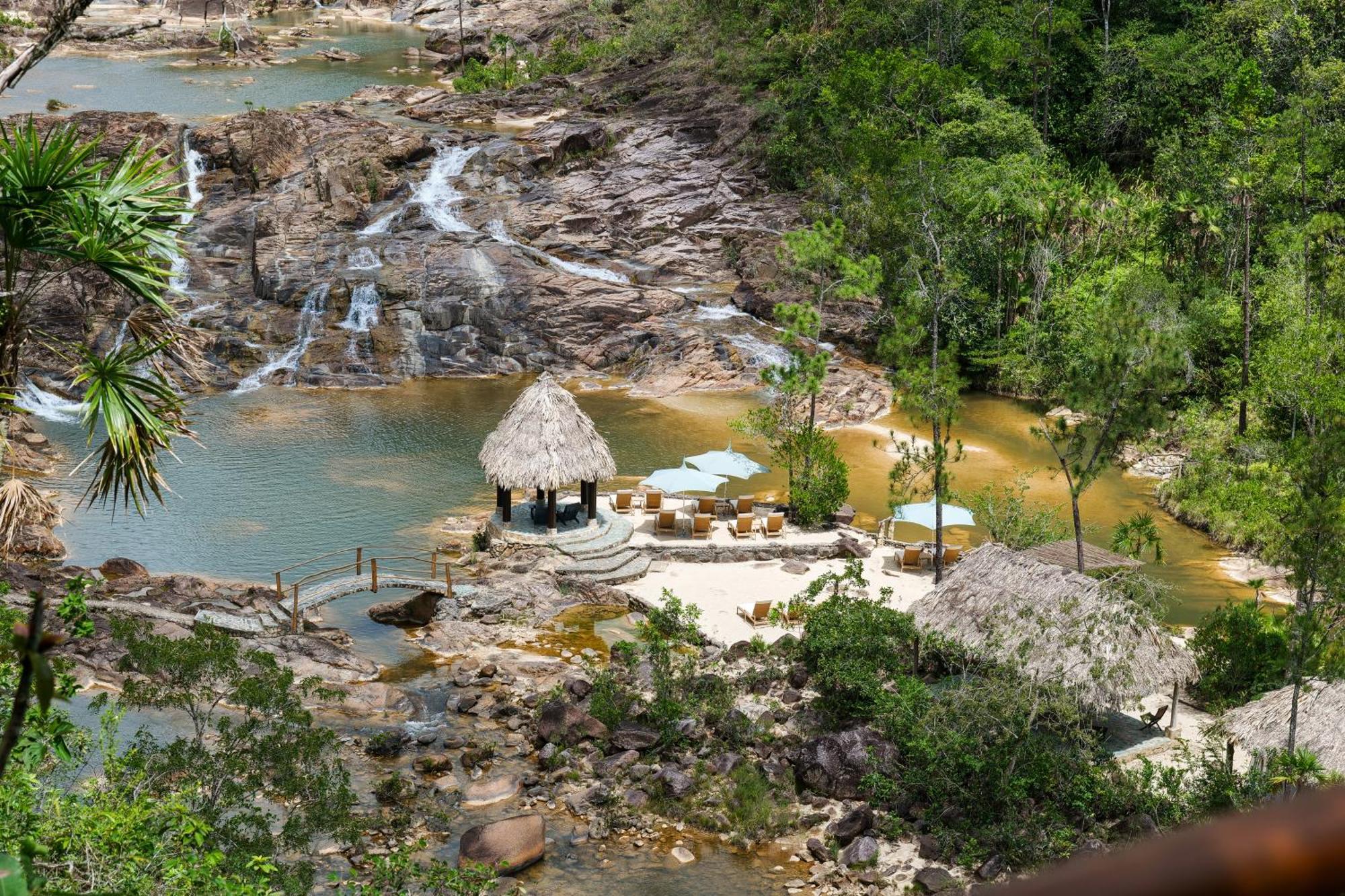 Gaia Riverlodge Unitedville Екстериор снимка
